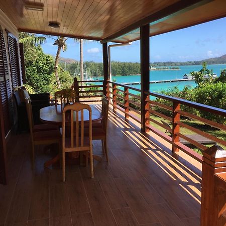 Chalets Cote Mer Baie Sainte Anne Exterior photo