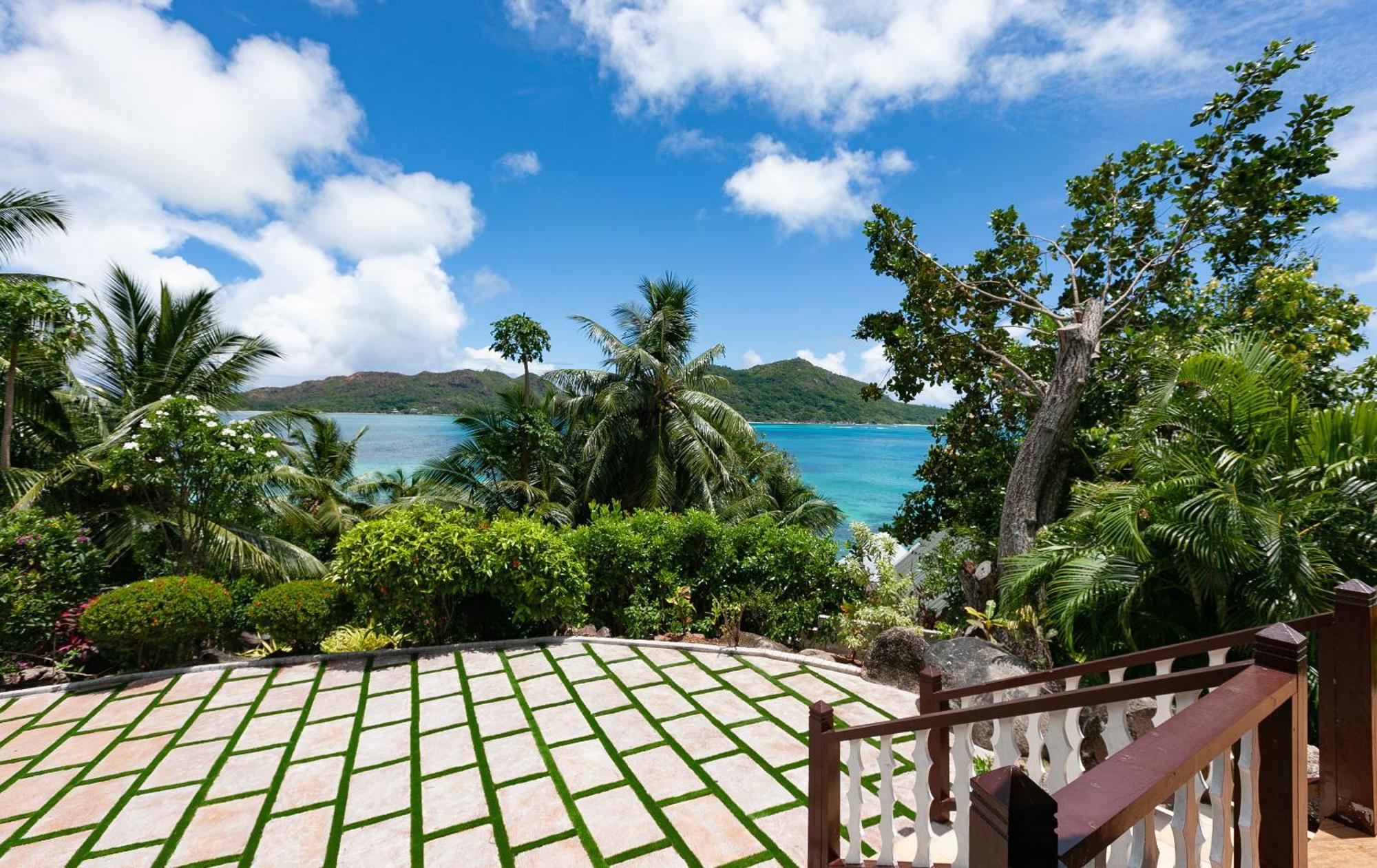 Chalets Cote Mer Baie Sainte Anne Exterior photo