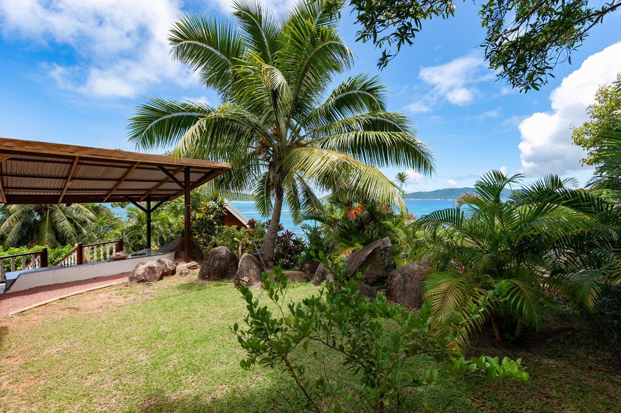Chalets Cote Mer Baie Sainte Anne Exterior photo